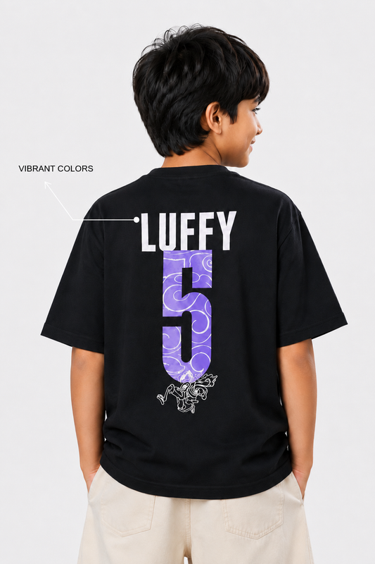 MAIN CHARACTER OVERSIZED T-SHIRT