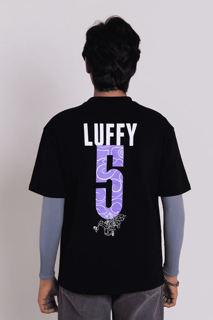 MAIN CHARACTER OVERSIZED T-SHIRT