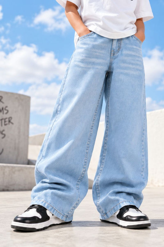 ICE BLUE BAGGY JEANS